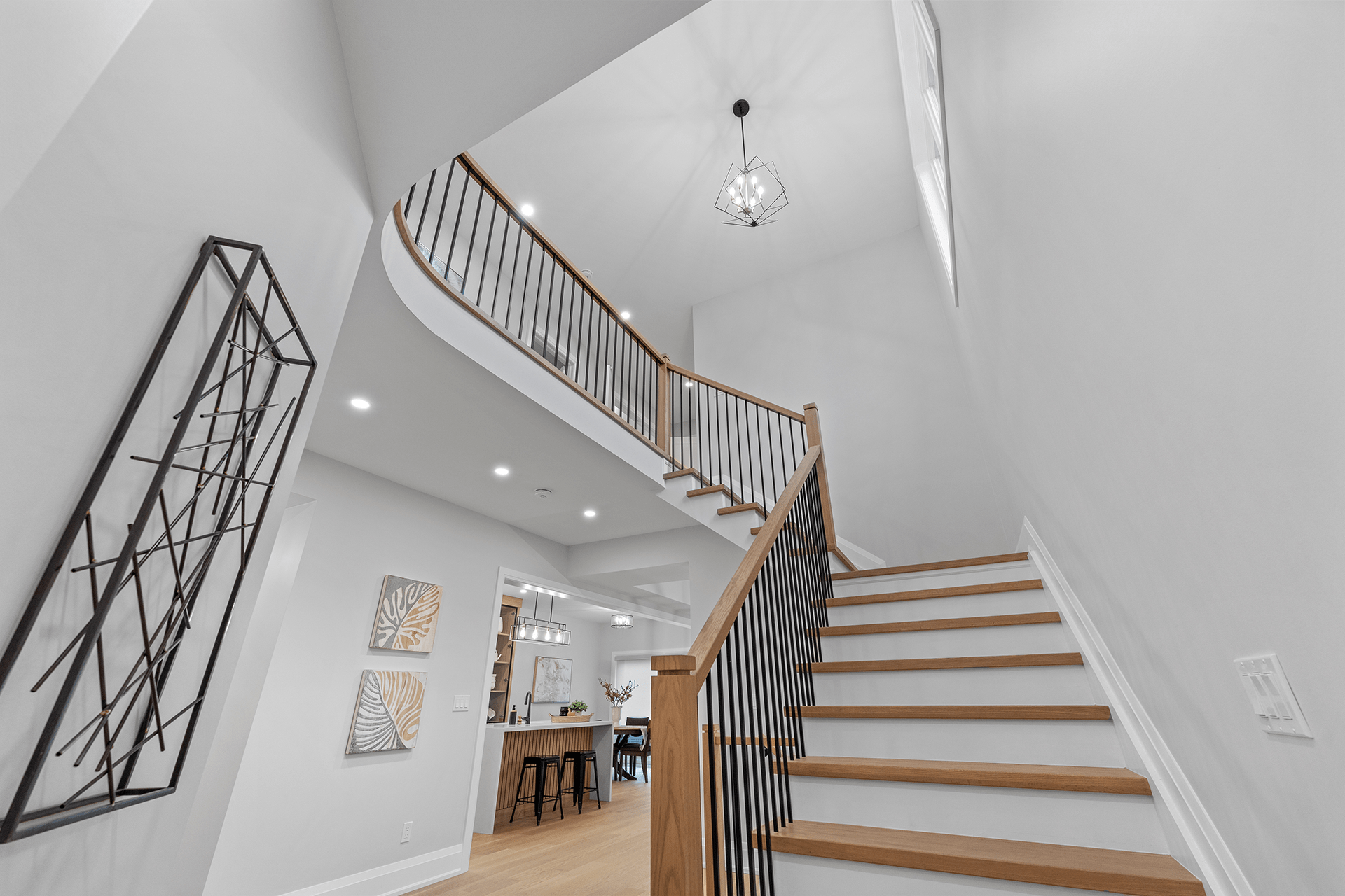 Modern Entryway Staircase